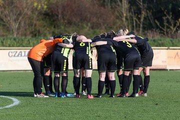 Bild 26 - Frauen TSV Vineta Audorg - SV Friesia 03 Riesum Lindholm : Ergebnis: 2:4